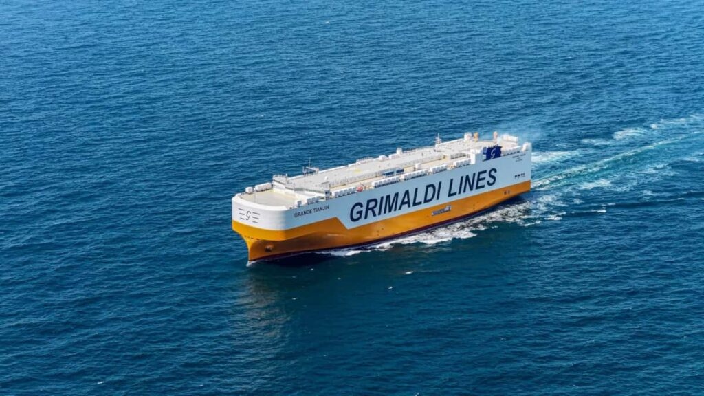 Depois do BYD Shenzhen, há outro supernavio a trazer carros elétricos chineses para a Europa