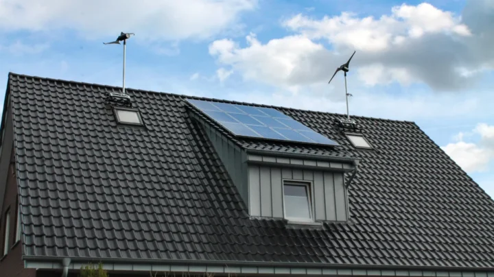 Imagem da microturbina eólica doméstica para telhados