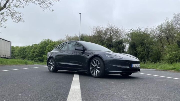 Caro elétrico Tesla Model 3