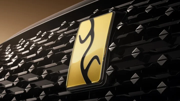 Imagem BYD Yangwang U8L