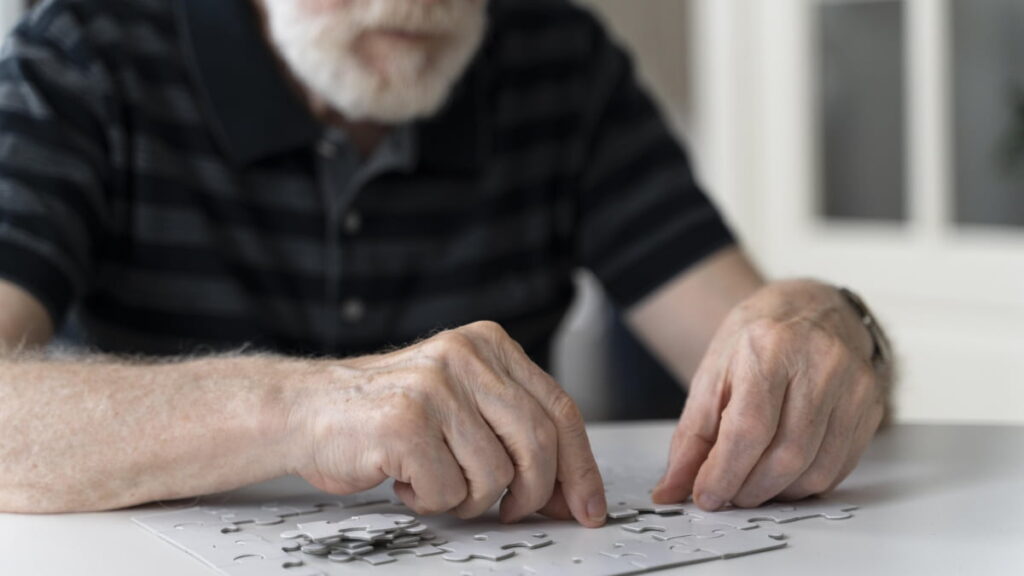 Cerca de 90% dos adultos autistas com mais de 40 anos continuam sem diagnóstico