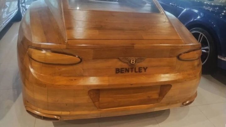 Bentley Continental GT de madeira