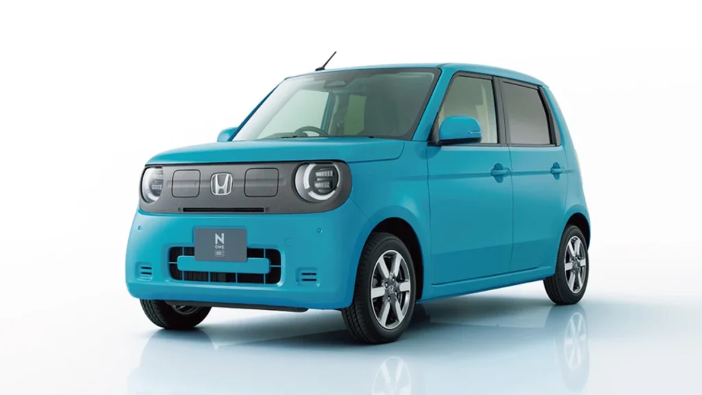 Honda lança pequeno carro elétrico por cerca de 16 mil euros