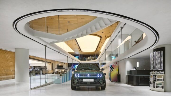 le défilé renault - the carwalk