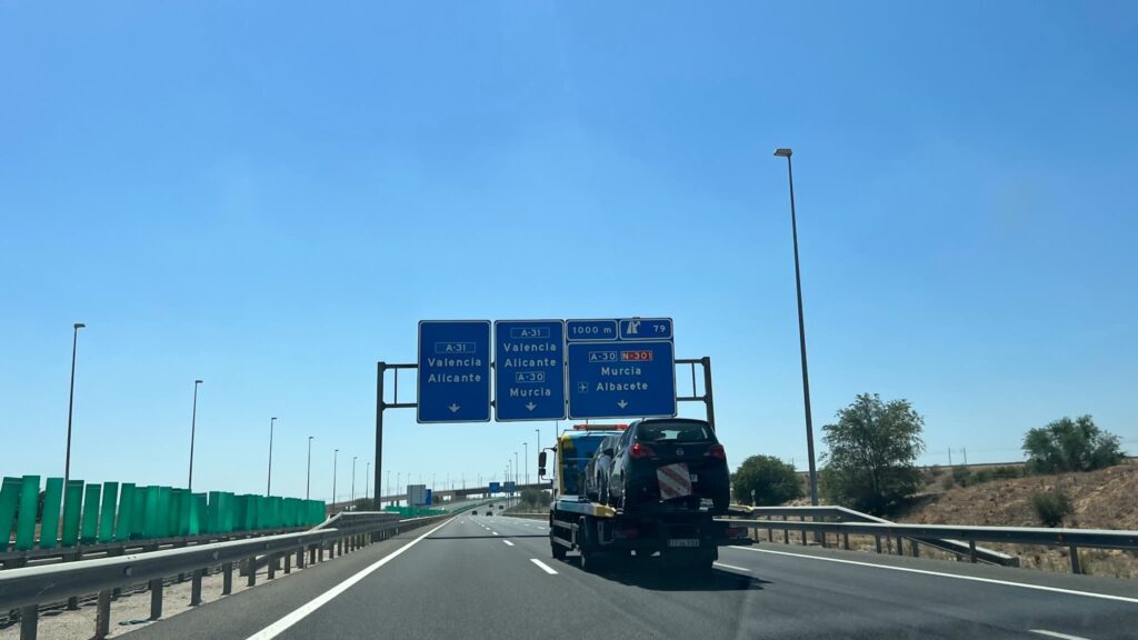 DGT impõe “silenciosamente” 100 km/h como novo limite de velocidade