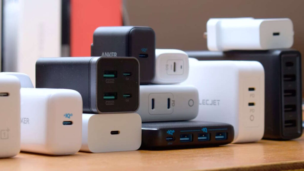 carregadores USB-C União Europeia smartphones USB-A