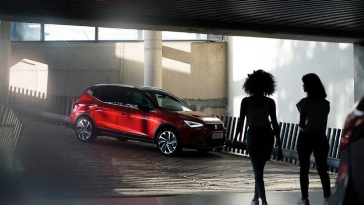 Seat Arona
