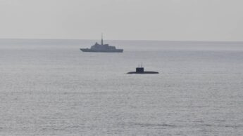 Submarino russo B-261 Novorossiysk avistado pela NATO