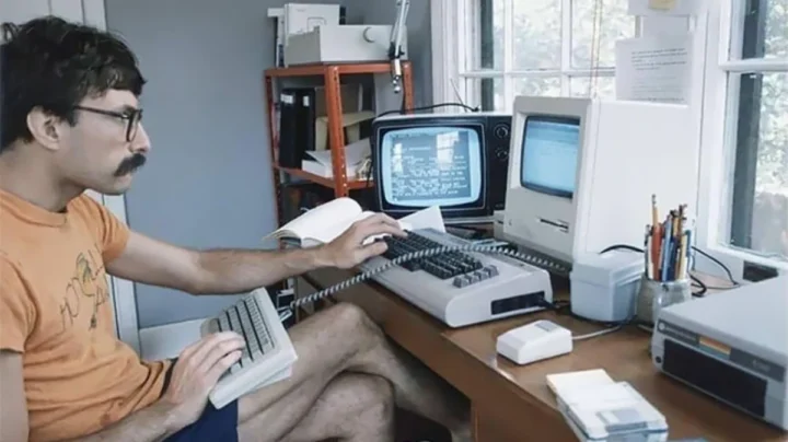 Ilustração da internet dos anos 80