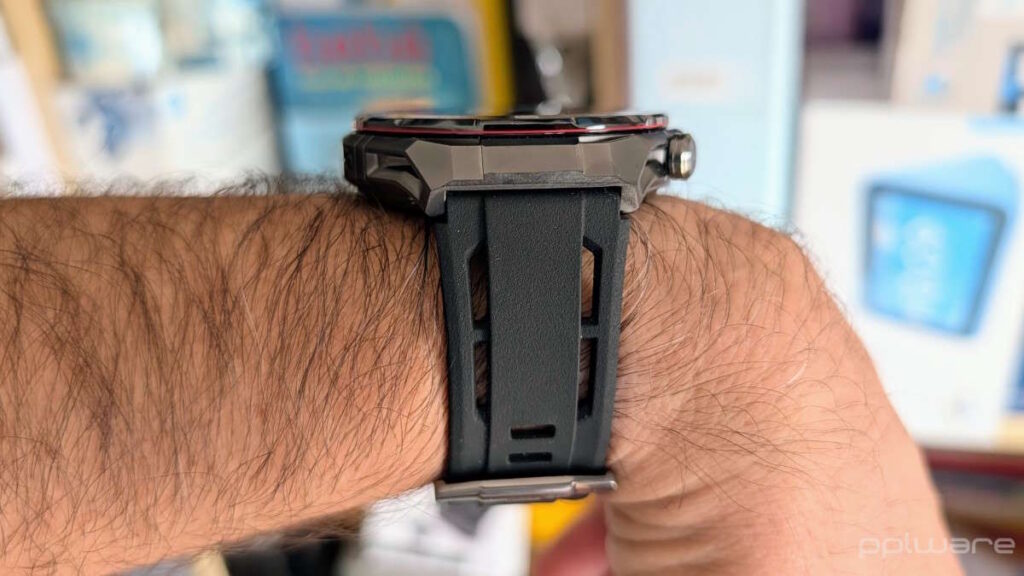 HUAWEI Watch Ultimate 2 smartwatch