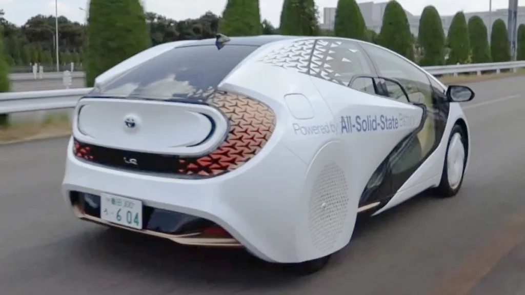 Acabaram as preocupações, bateria da Toyota garante 40 anos de vida