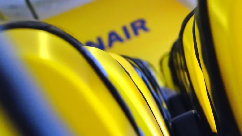 Ryanair deixa de voar para os Açores! Saiba a partir de quando…