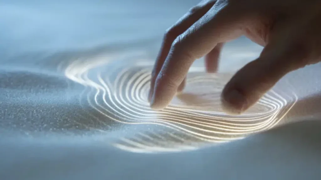 Sabia que os humanos têm um “sétimo sentido”? Chama-se toque remoto