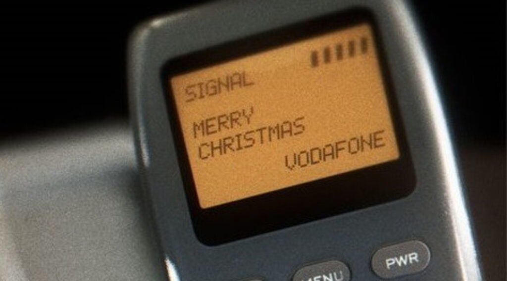 Primeira SMS foi enviada há 33 anos! Ainda usa?