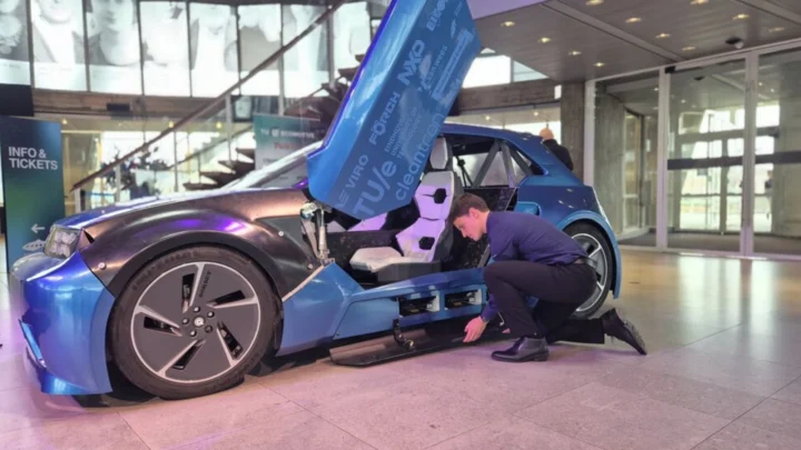 Imagem do carro elétrico ARIA