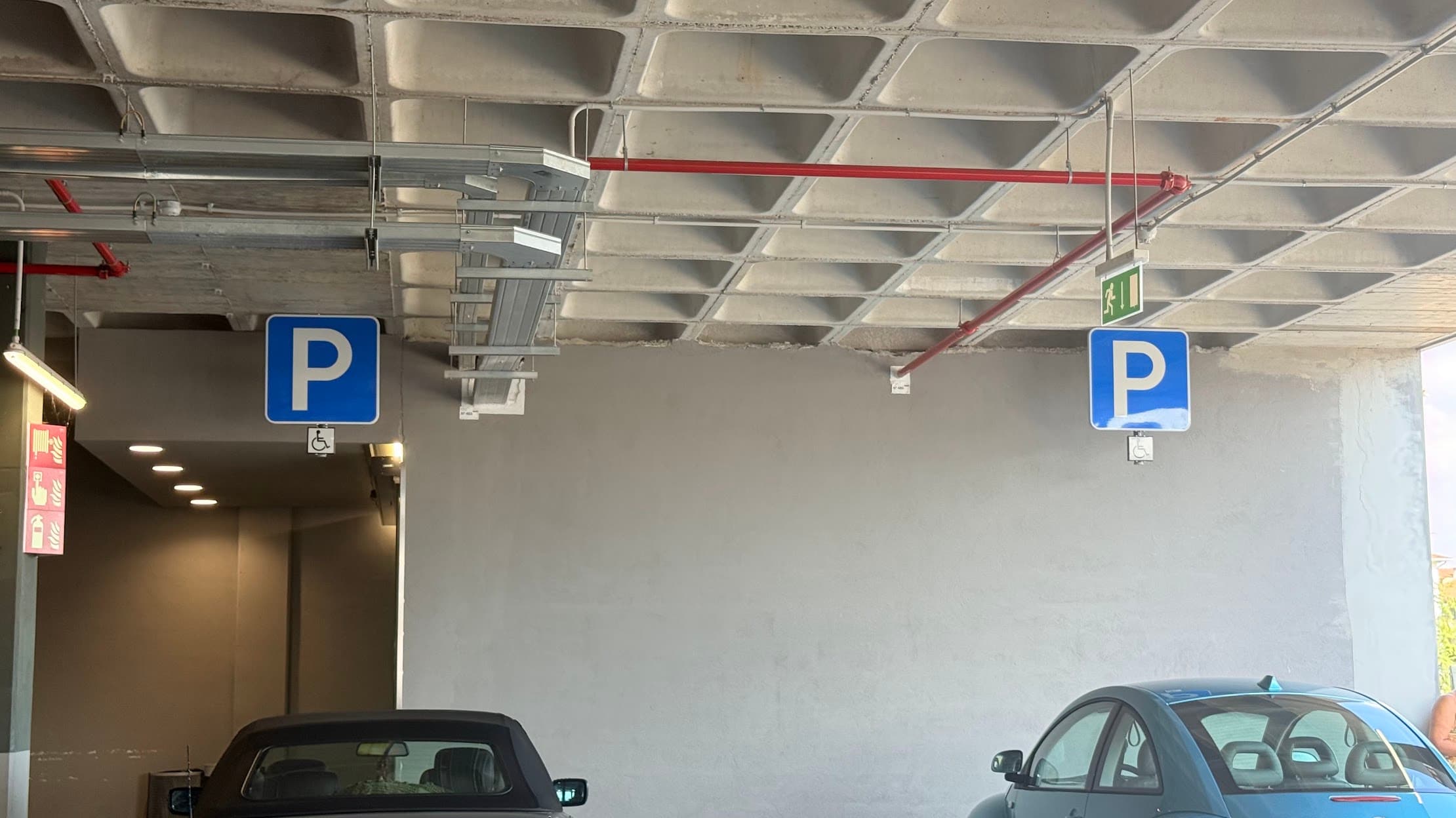 Multas nos parques de estacionamento dos centros comerciais