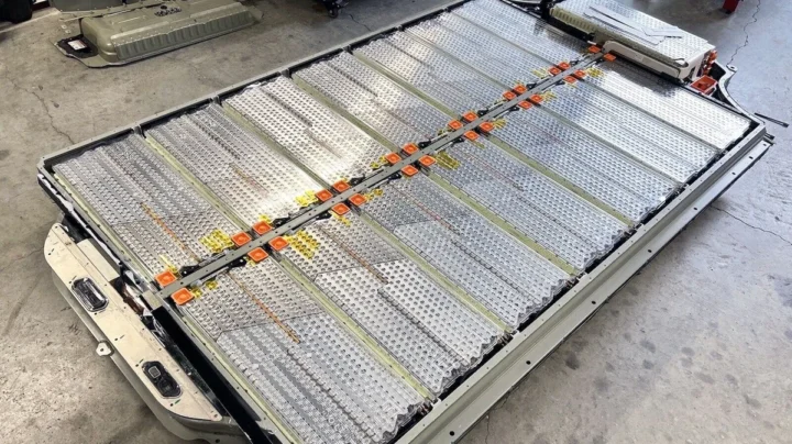 Imagem de bateria de um dos muitos veículos elétricos