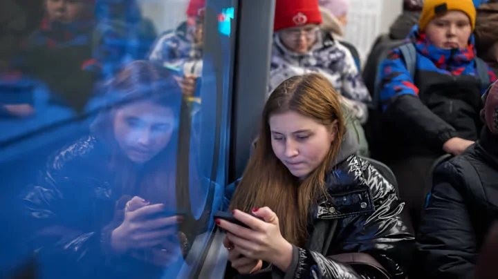 Ilustração de bloqueio do FaceTime por parte da Rússia