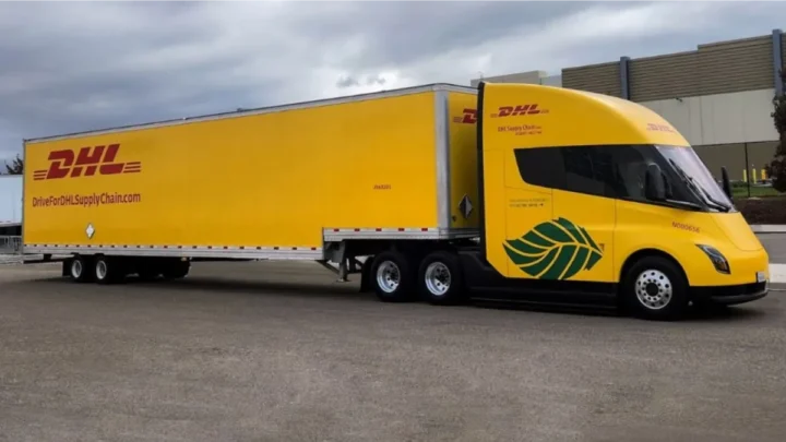Imagem Tesla Semi DHL