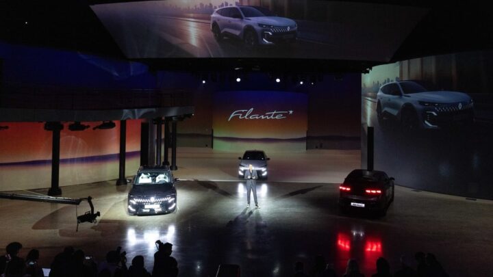 Renault Filante: regresso ao segmento premium com "algo diferente de tudo o que existe"