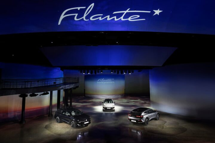 Renault Filante: regresso ao segmento premium com "algo diferente de tudo o que existe"