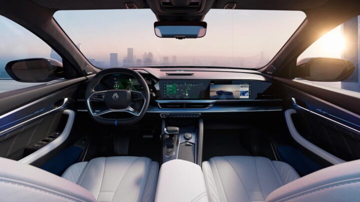 Renault Filante: regresso ao segmento premium com 