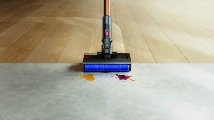 Dyson lança PencilWash, a mopa elétrica mais fina e ultraleve para uma limpeza higiénica