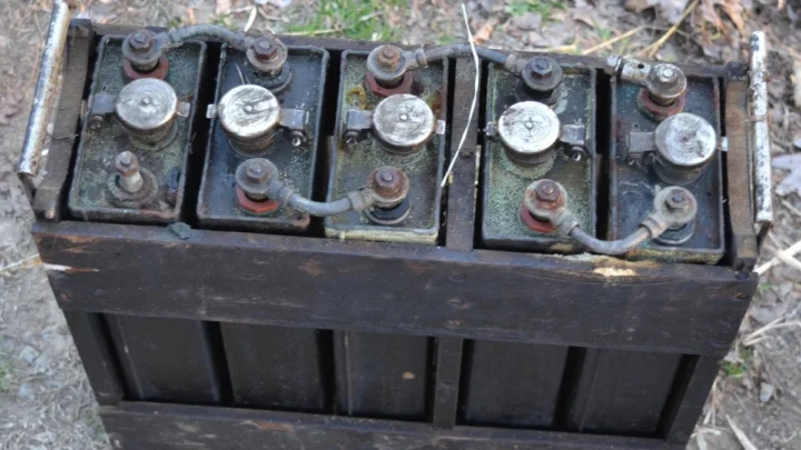 Imgem bateria de 1900