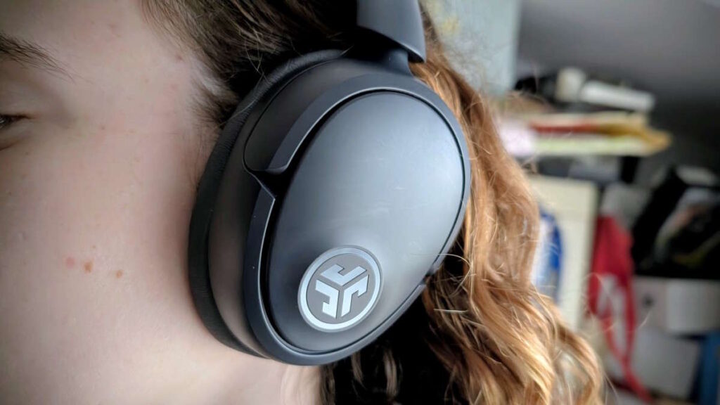 JLab JBuds Lux ANC silêncio autonomia headphones