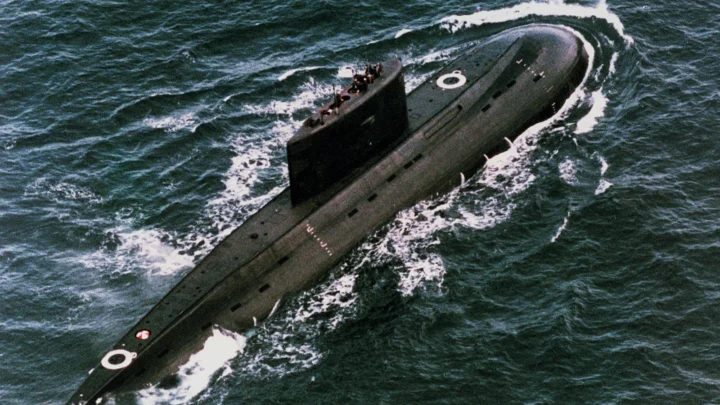 Imagem submarino classe Kiko, de fabrico russo, ao serviço do Irão