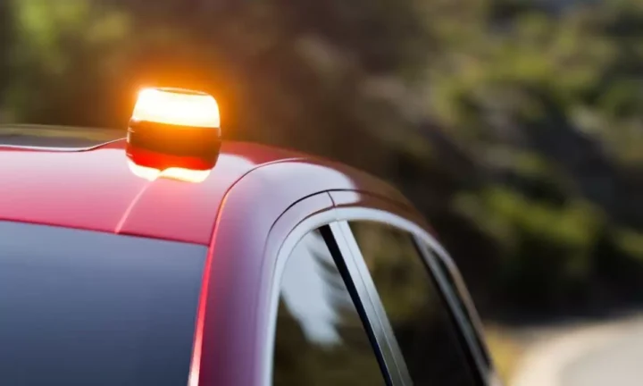 Problemas para a DGT? polémica por causa do dispositivo V-16