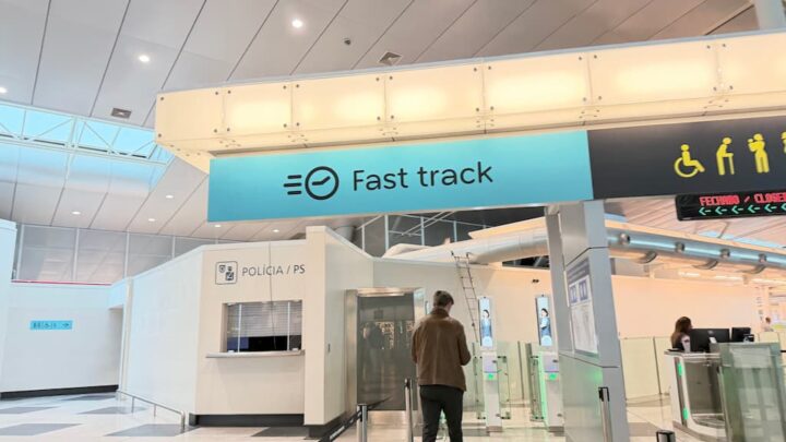 Ilustração pórtico Fast track
