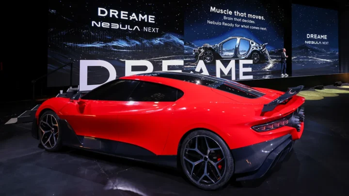 Imagem do carro elétrico Nebula NEXT 01 Jet Edition