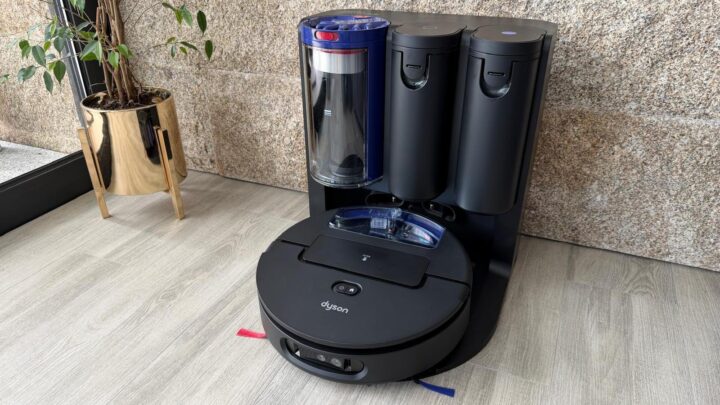 Dyson Spot+Scrub AI