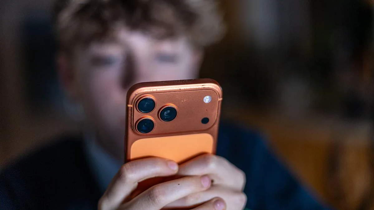 Apple cria tecnologia para bloquear o iPhone se for roubado da sua mão