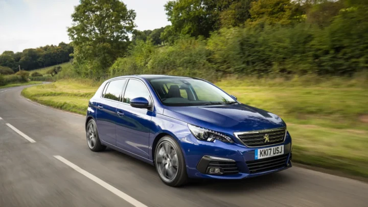 Portugal: Peugeot 308 está a ser recolhido devido risco de ferimentos