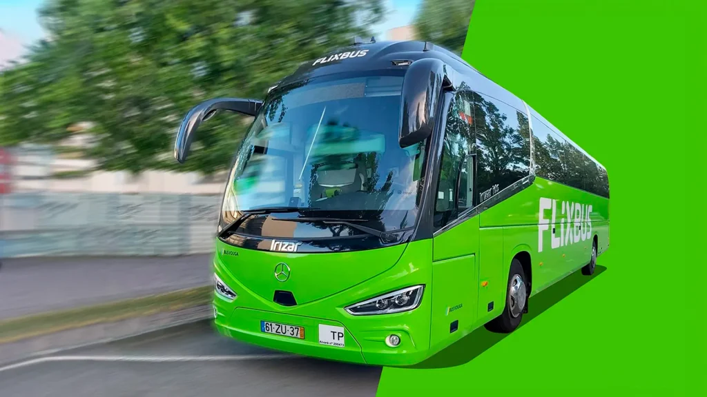 Motorista da FlixBus suspenso após deixar criança de 11 anos numa área de serviço