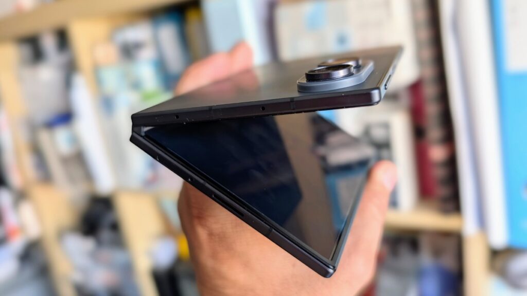 Samsung Galaxy Z Fold 8 ecrã dobráveis