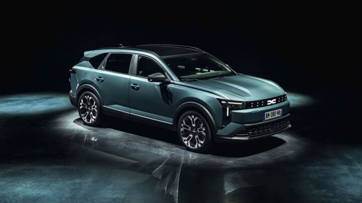 Dacia Striker