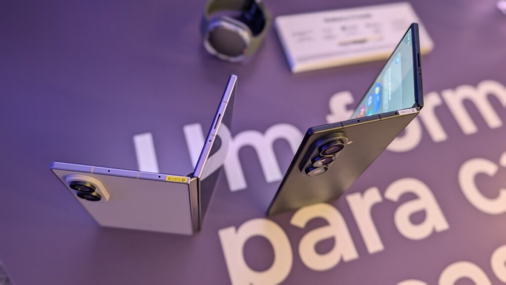 Galaxy Z Fold 8 Samsung dobráveis