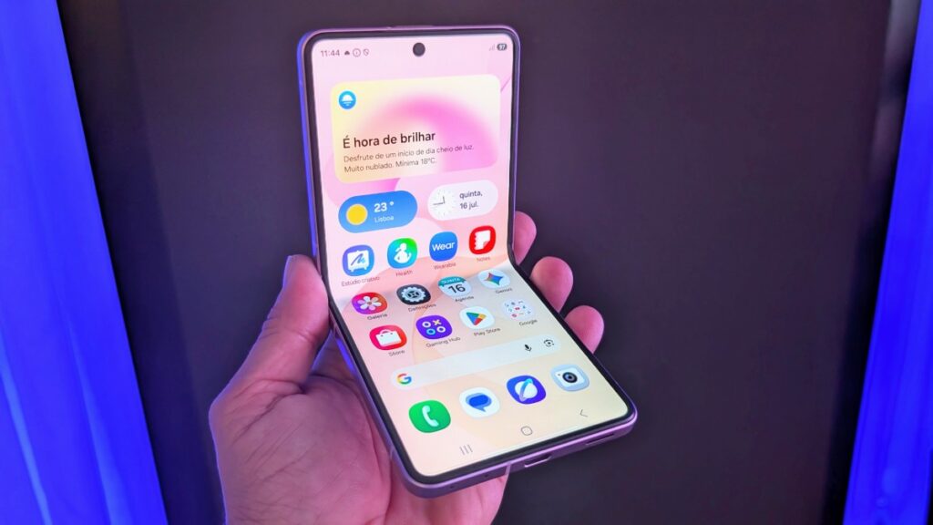 Galaxy Z Fold 8 Samsung dobráveis