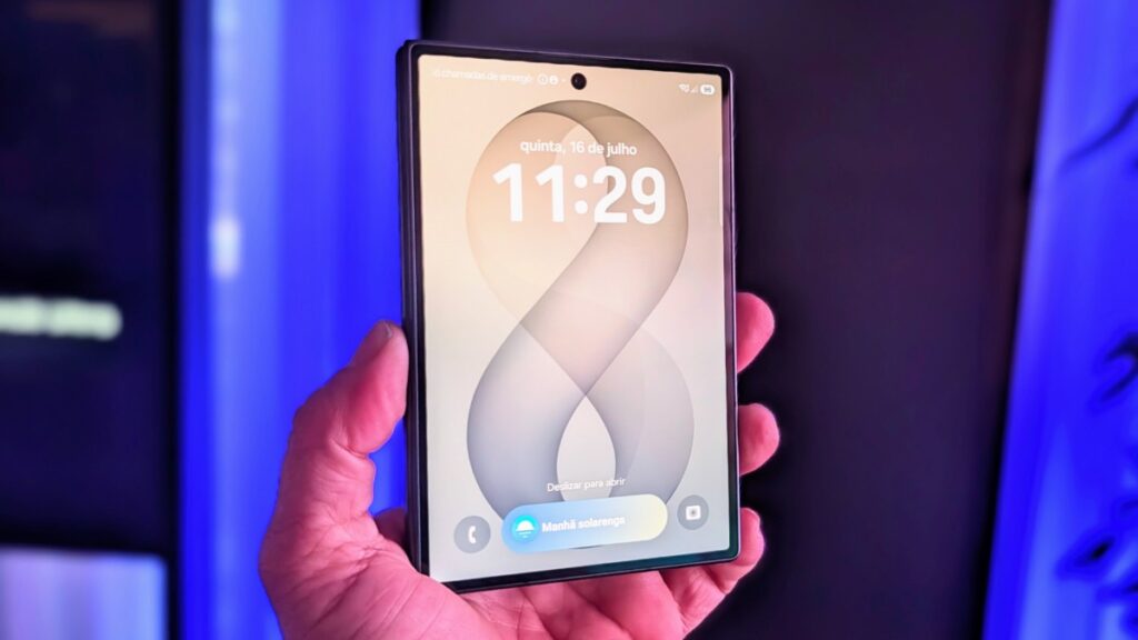 Galaxy Z Fold 8 Samsung dobráveis