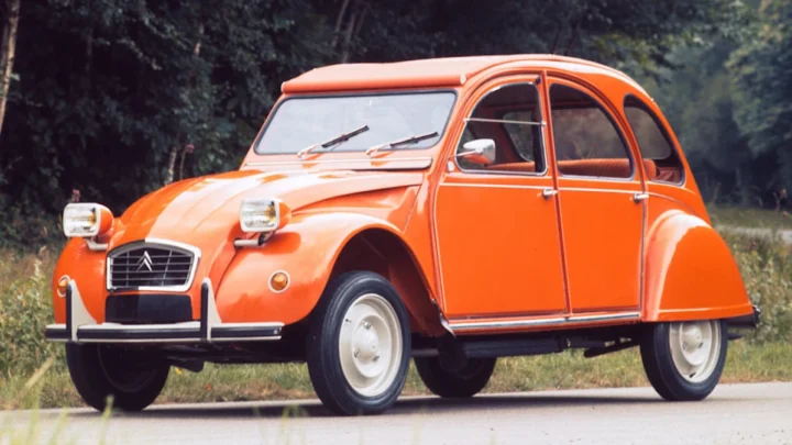 Imagem de um dos clássicos da Citroen.