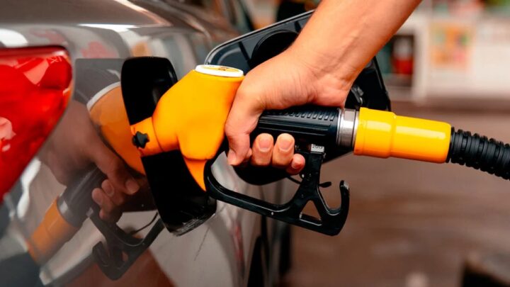 Gasóleo fica mais barato! Desconto de 20 cêntimos mas não é em Portugal