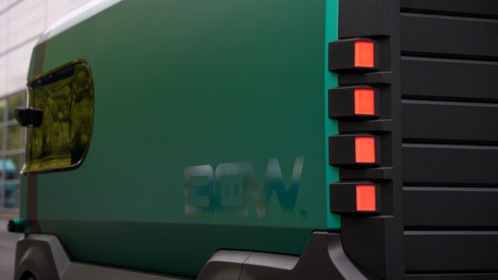Stellantis apresentou uma caixa sobre rodas que não precisa de condutor, o BOW