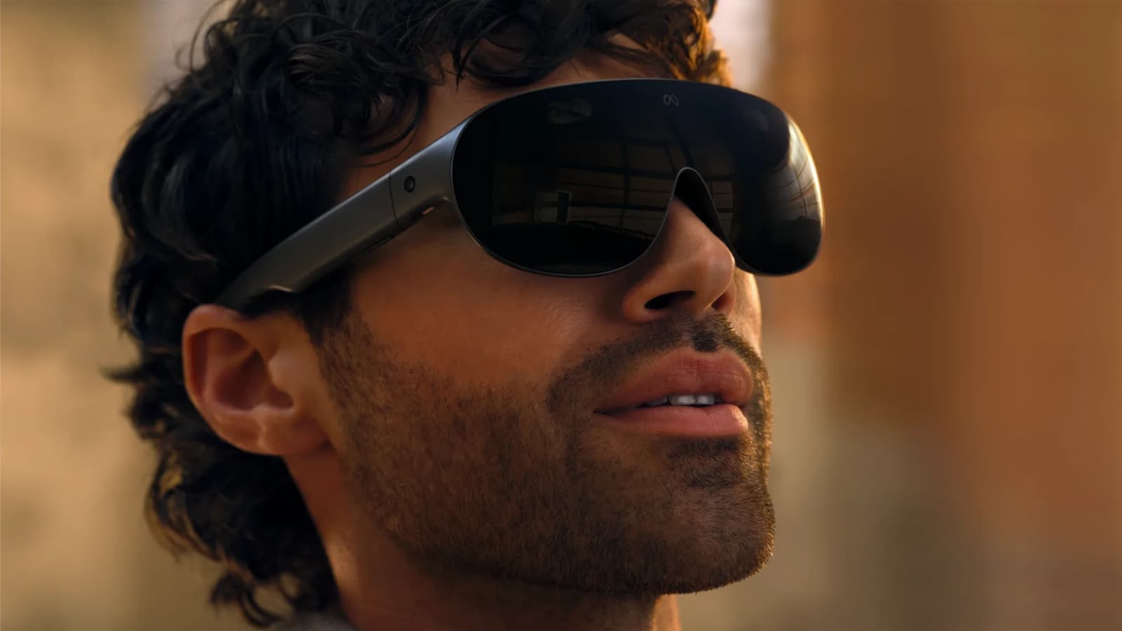 Meta VR Glasses: certificação IMAX, chamadas com holograma e menos de 100 gramas