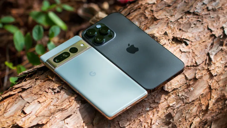 Google Android iOS smartphones