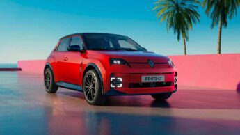 Renault 5 E-Tech Elétrico recebe novas versões para oferecer até 430 km de autonomia