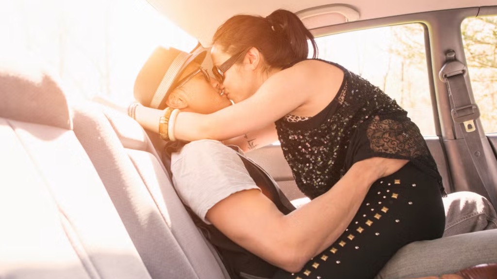 Sexo dentro do carro é proibido em Portugal? Saiba o que diz a lei