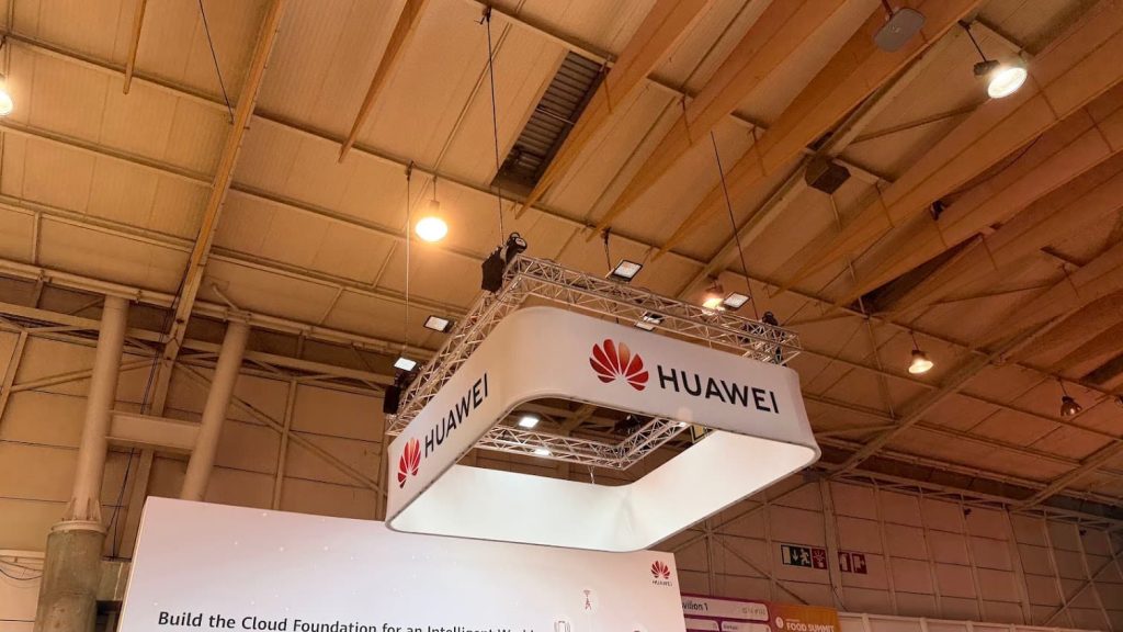 Vodafone contesta retirada de equipamentos Huawei da rede de telecomunicações
